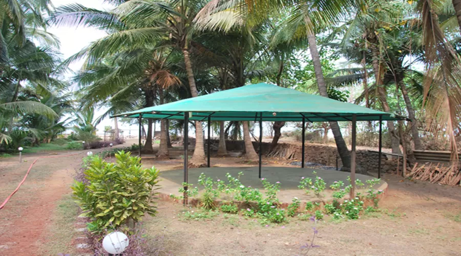 balcony beach croft resort
