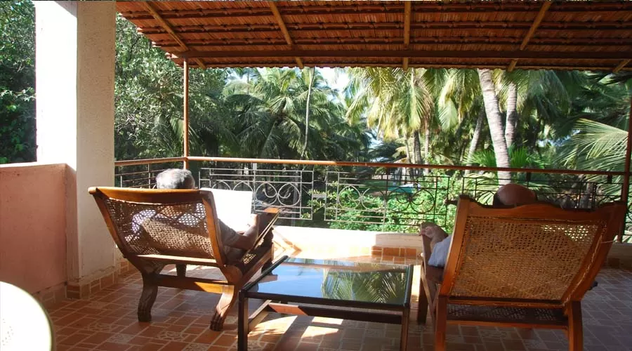 seeting area beach croft resort