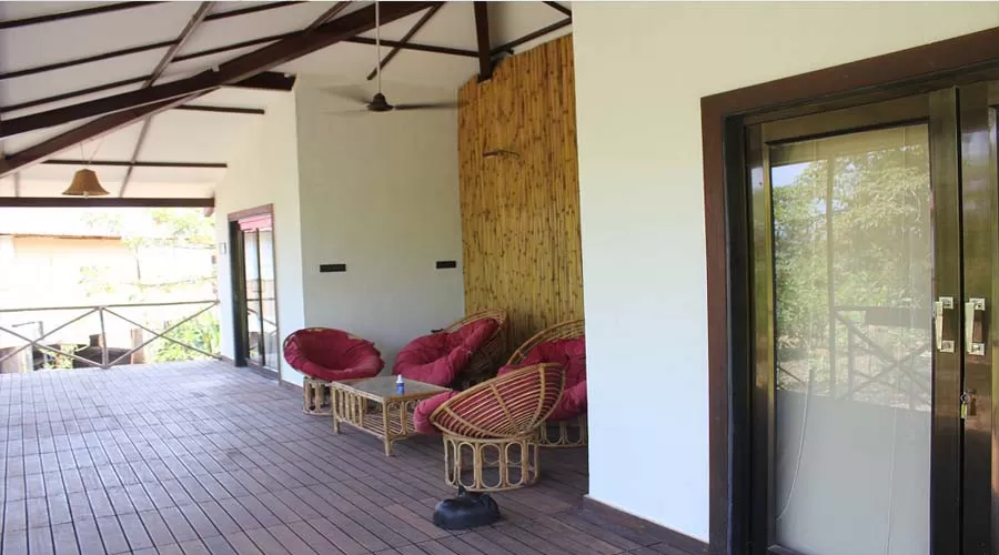 JenJon Holiday Homes in phansad at hotelinkonkan.com