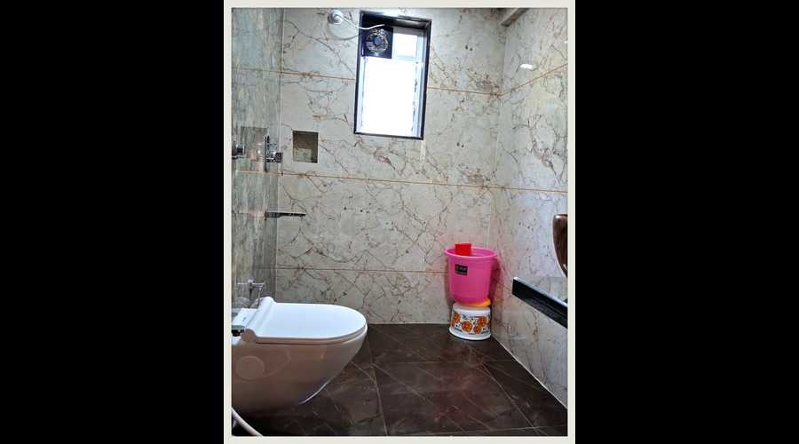 Ojanup Paryatak Niwas harnai