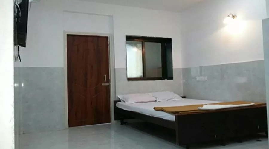 Hotel Apsara in Mahad at hotelinkonkan.com