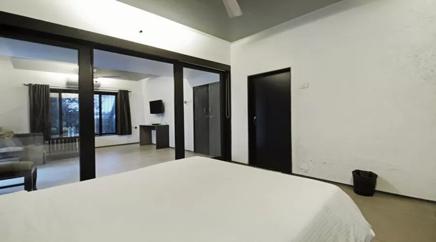 luxury hotel chirag alibaug