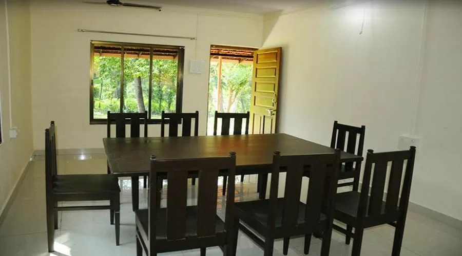 Vanalika Holiday Home in sangemeshwar