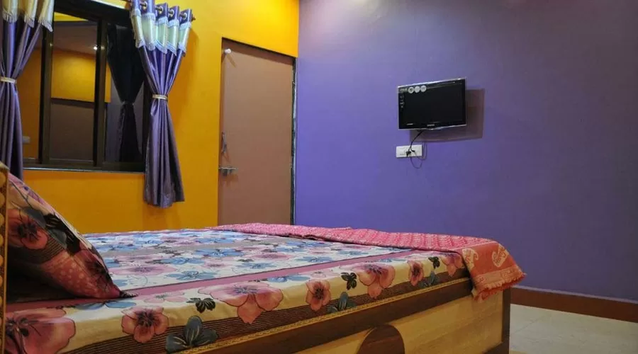 Shridhar Residency in devgad at hotelinkonkan.com