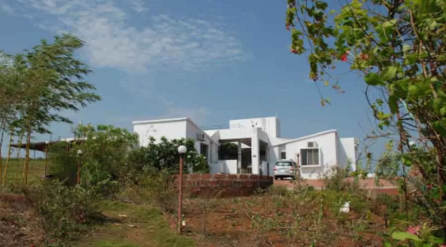 Shiv Rekha Resort in devgad at hotelinkonkan.com