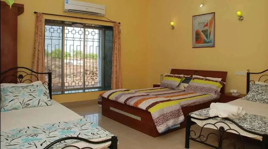 Shiv Rekha Resort in devgad at hotelinkonkan.com