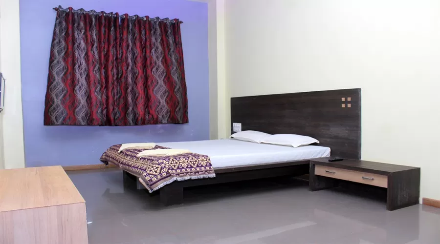 Hotel Diamond in devgad at hotelinkonkan.com