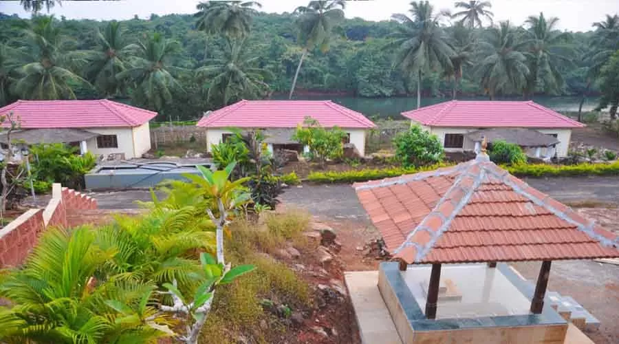 Golden Valley Resort in malvan devgad at hotelinkonkan.com