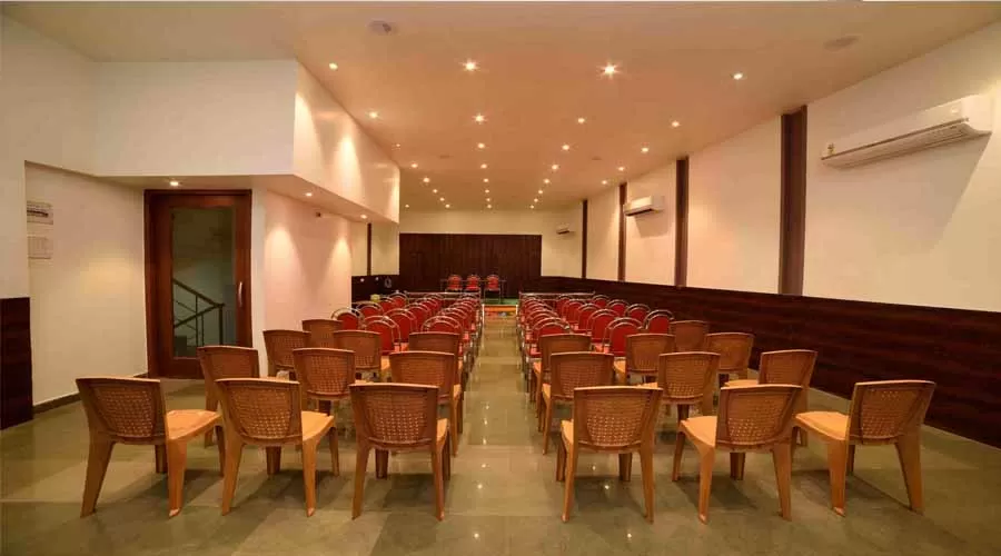 Bisu Hotel and Resort in khed at hotelinkonkan.com