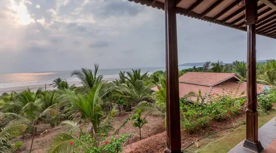 best resort in ganpatipule maharashtra hotels in konkan ganpatipule hotelsinkonkan.in