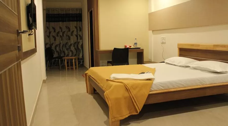 Hotel Jaltarang in kankvli at hotelinkonkan.com