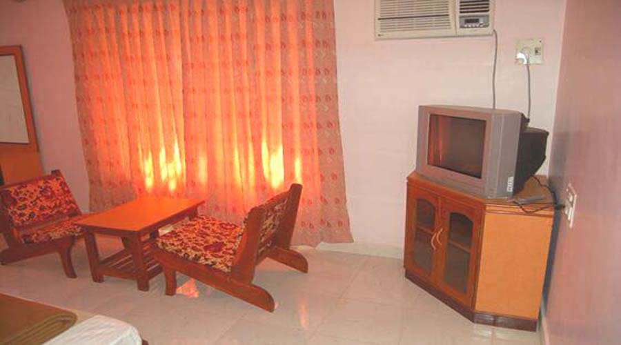 Ac room in Alibaug at hotelinkonkan.com