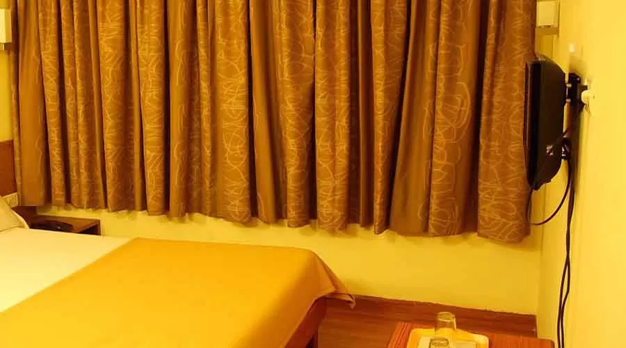 Renuka Palace in Sawantwadi at hotelinkonkan.com