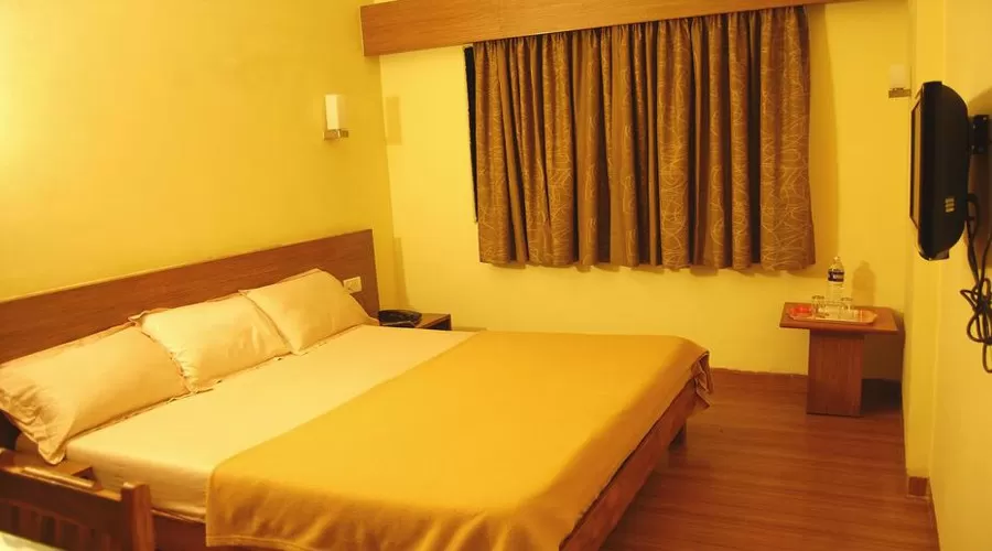 Renuka Palace in Sawantwadi at hotelinkonkan.com