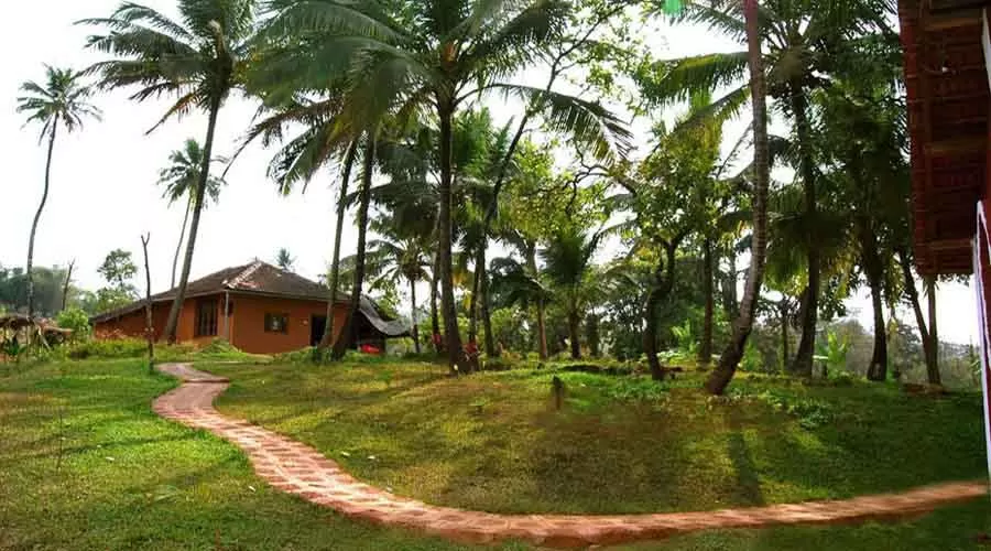 Nandan Farm House in sawantwadi at hotelinkonkan.com