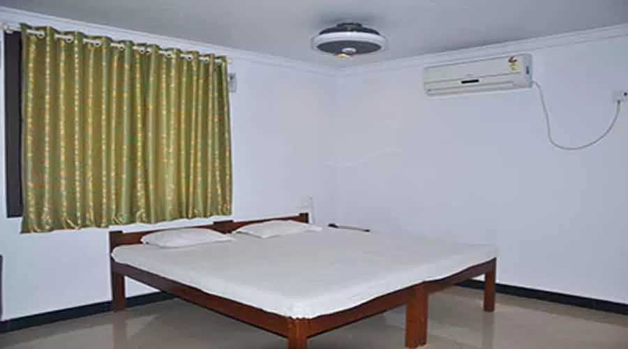 Deluxe Room in kihim