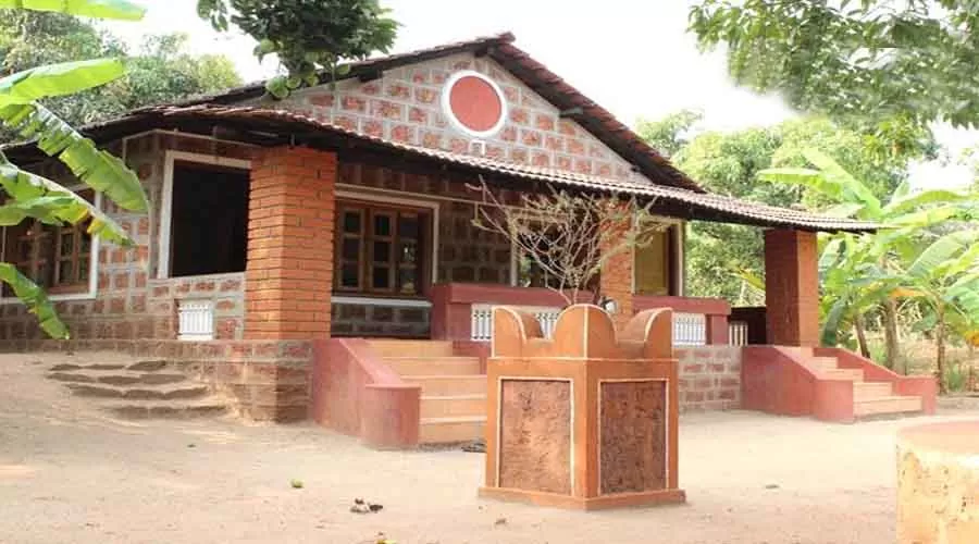 Dhuri Homestay in vengurla at hotelinkonkan.com