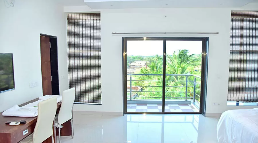 Vedaa Holidays Resort in devbaug at hotelinkonkan.com