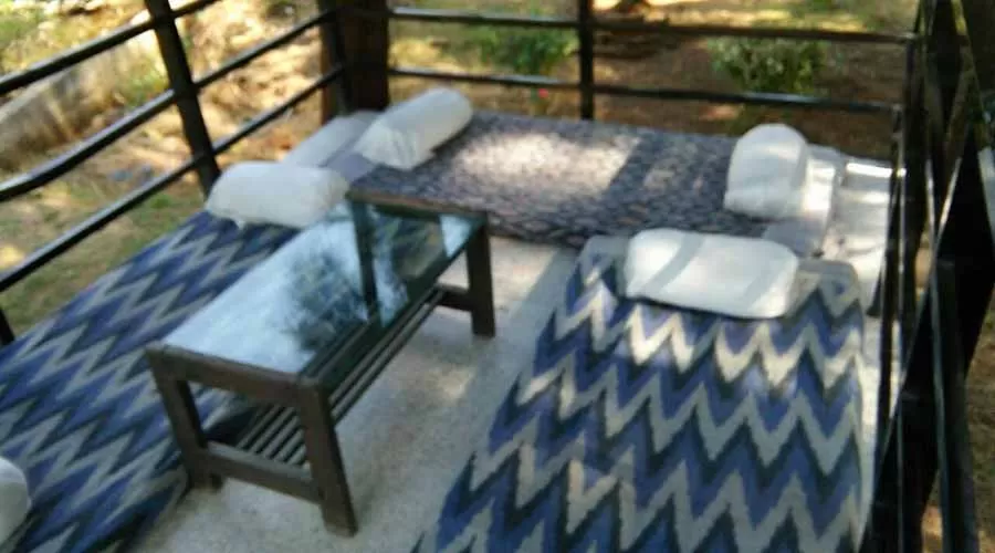 Niwant Sagar Beach Resort in shrivardhan at hotelinkonkan.com