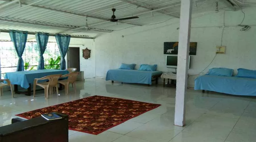 Niwant Sagar Beach Resort in shrivardhan at hotelinkonkan.com