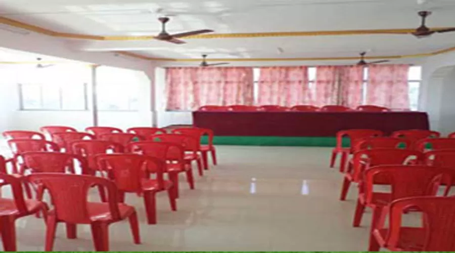 hotels in mangaon Hotel Moon Palace 