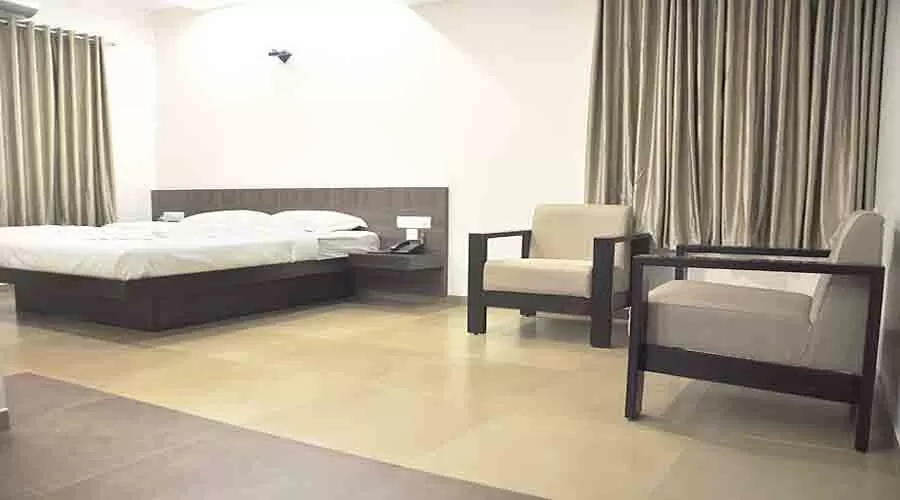Coconut Hotel in kudal at hotelinkonkan.com