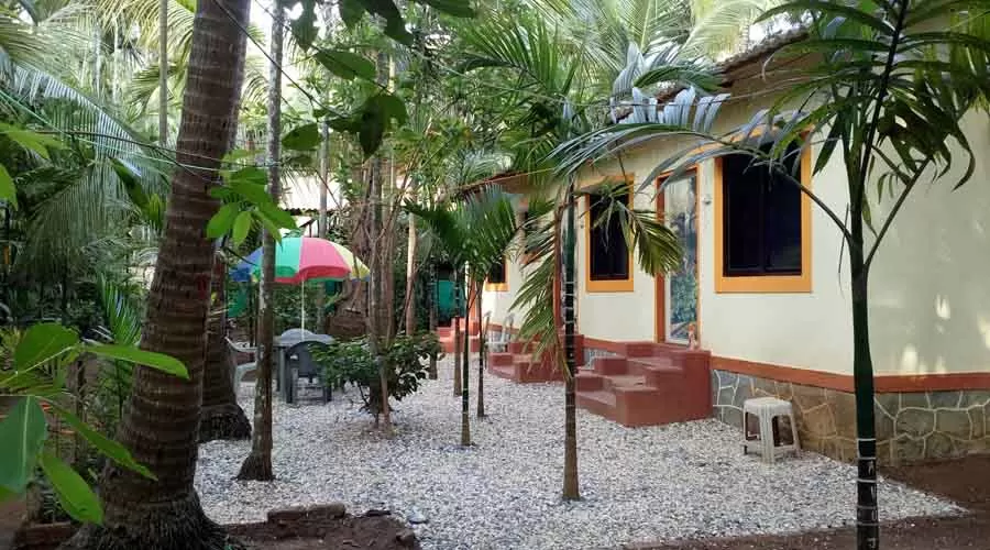 Vijaya Cottage in alibaug at hotelinkonkan.com