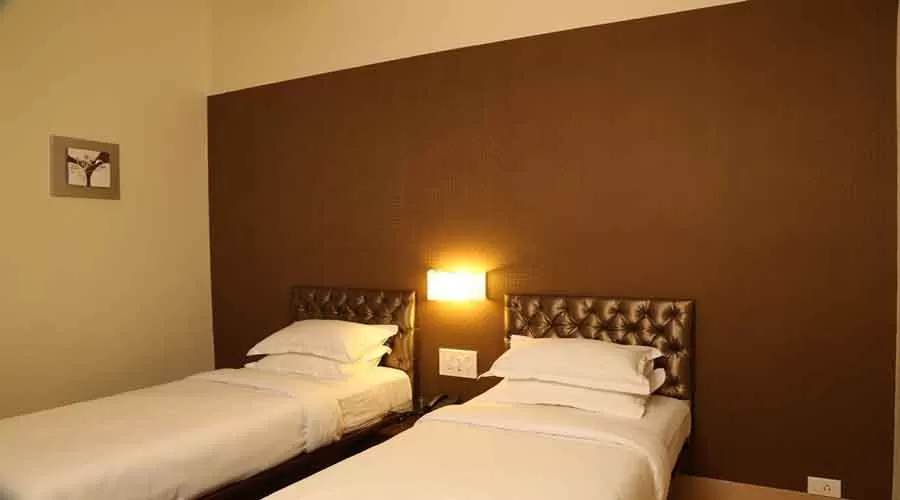 Hotel Sea Wind in shrivardhan at hotelinkonkan.com