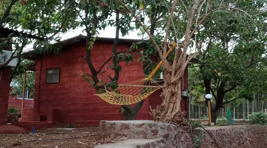 Chaitayna Srushti ladghar