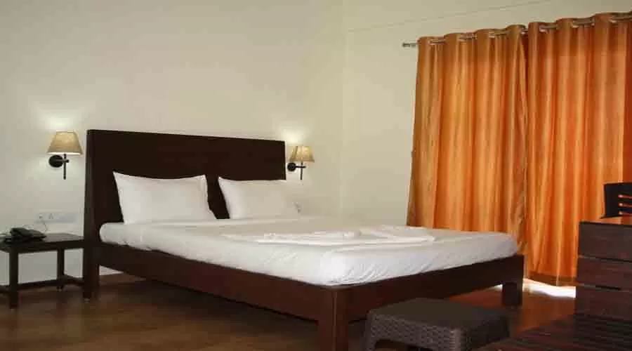 Sahil Inn in harnai at hotelinkonkan.com