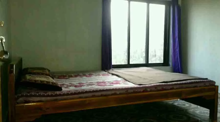 Om Niwas in ladghar at hotelinkonkan.com