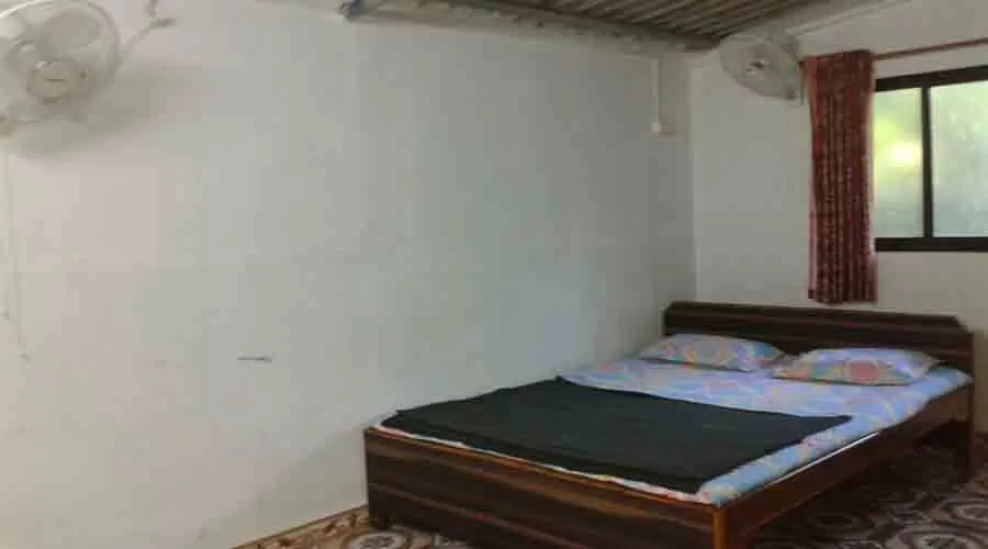 Om Niwas in ladghar at hotelinkonkan.com