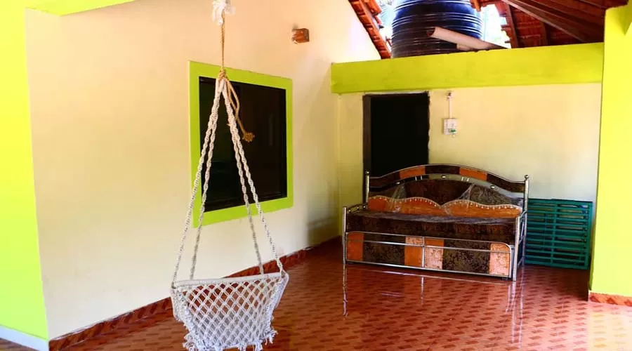 Mahapurush Nyahari Niwas in tarkarli at hotelinkonkan.com