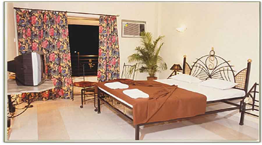 Deluxe room in karnala at hotelinkonkan.com