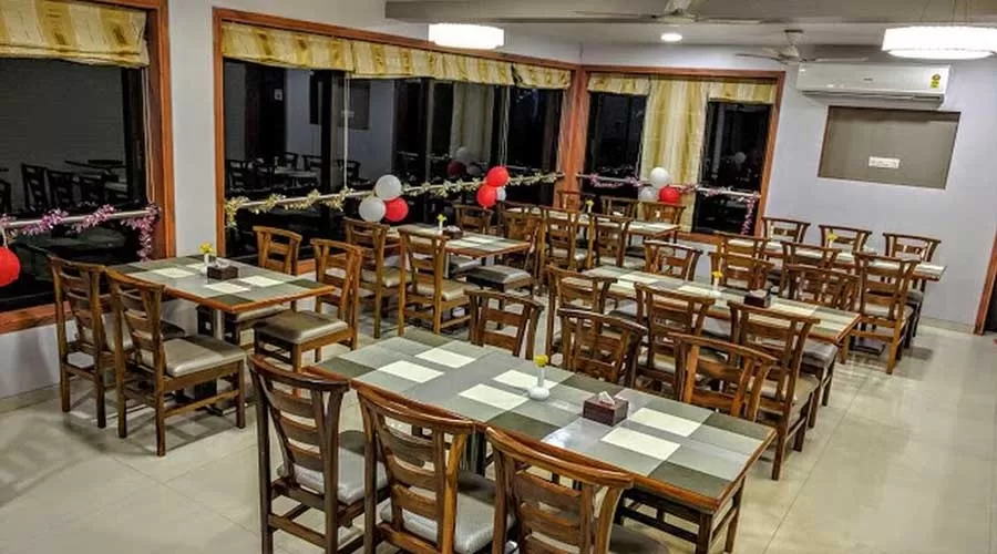 Abhishek Bech Resort in ganapatipule luxury hotels in ganapatipule hotelsinkonkan.in