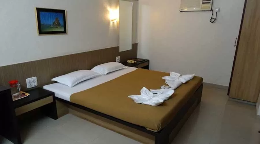 Abhishek Bech Resort in ganapatipule luxury hotels in ganapatipule hotelsinkonkan.in