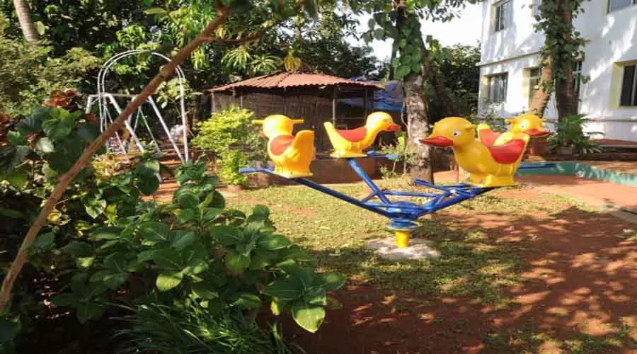 Hotel Parvati Palace in devrukh at hotelinkonkan.com