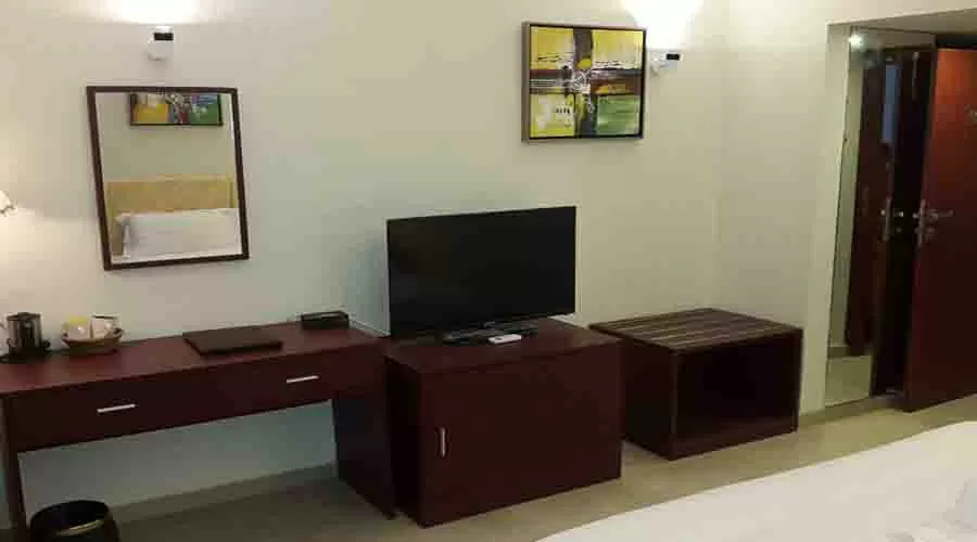 Hotel Reemz in chiplun at hotelinkonkan.com