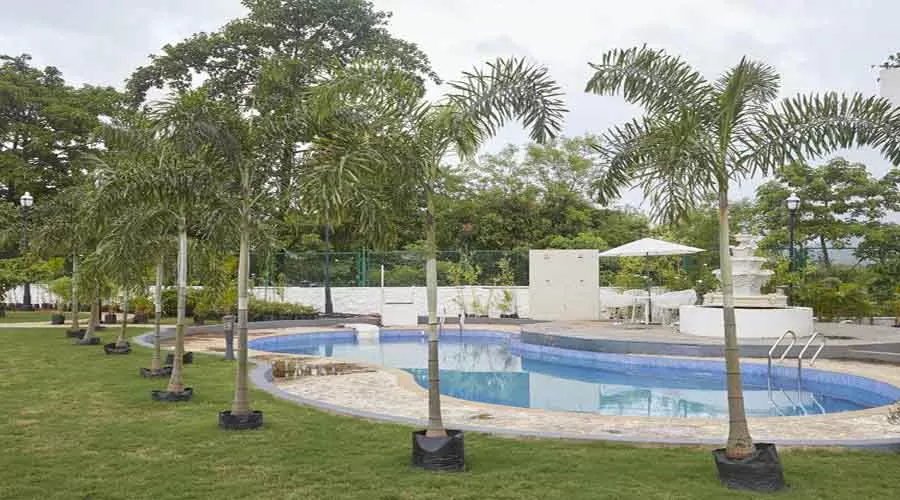 Hotel Reemz in chiplun at hotelinkonkan.com