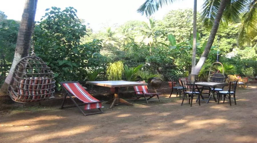hotels in diveagar Savli Resort Economy cottage in shrivardhan diveagar hotelsinkonkan.in