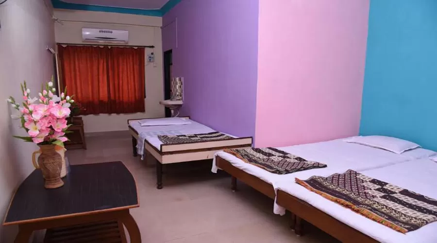Kavijay Holidays in dapoli at hotelinkonkan.com