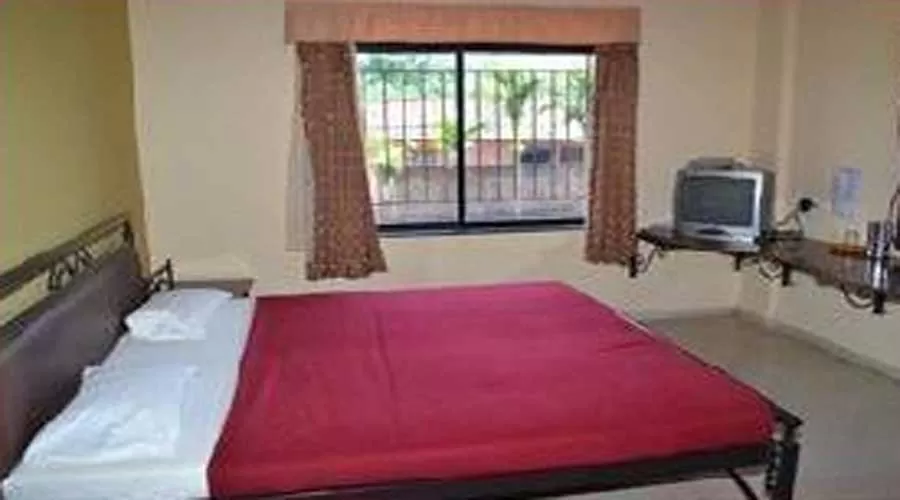 Deluxe Non ac room in gaganbawada
