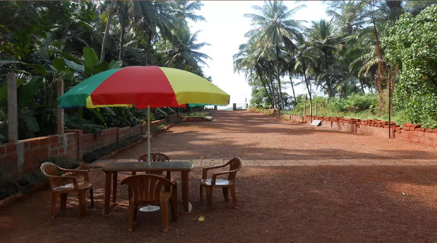 resort near ladghar beach ,lad resort