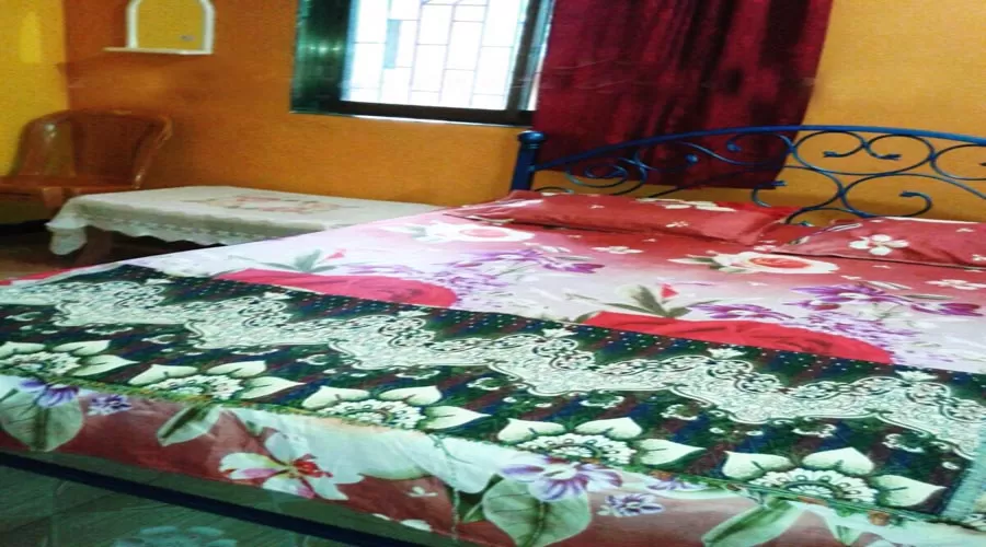 Dormatroy room in malvan