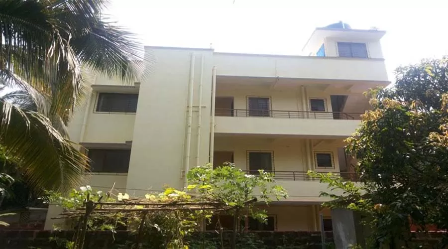 4 beded room in ganpatipule