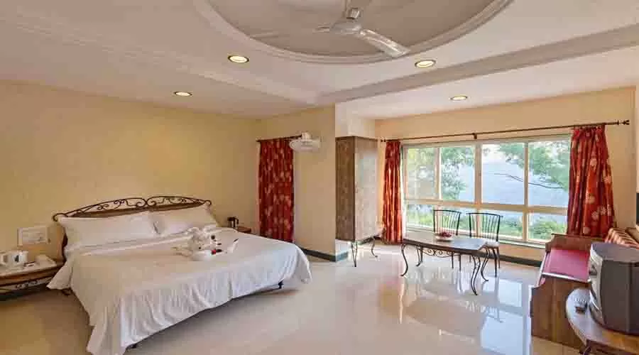 famouse resort in mahabaleshwar