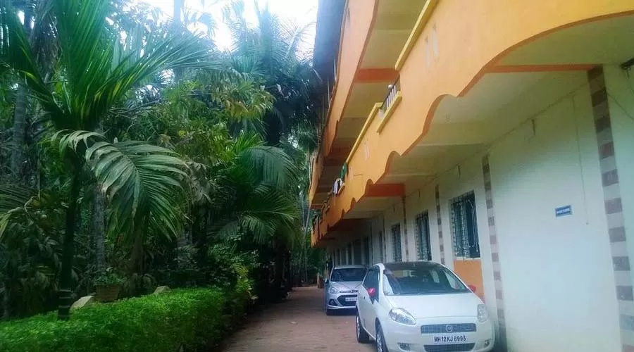 Maitreya Beach Resort  diveagar