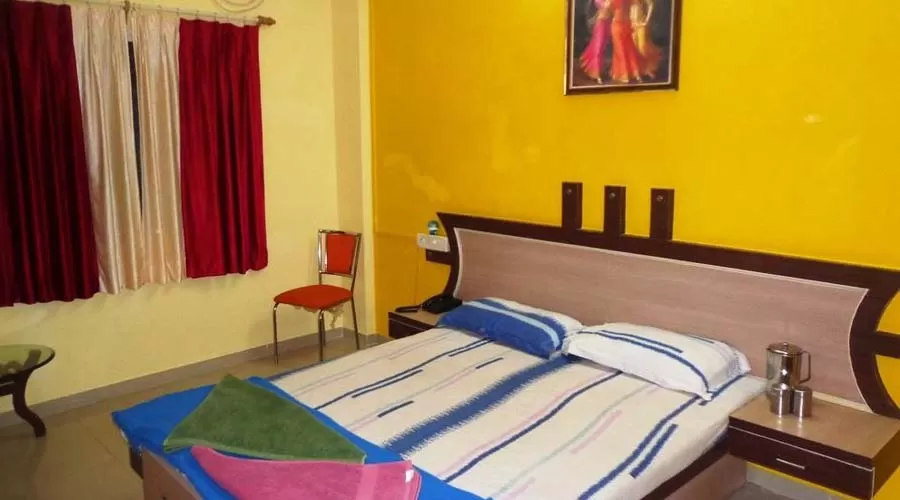 non ac rooms of Maitreya Beach Resort in diveagar hotelsinkonkan.in
