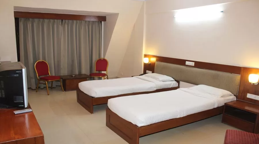 Hotel Rainbow Retreat Resort in lonavala at hotelinkonkan.com