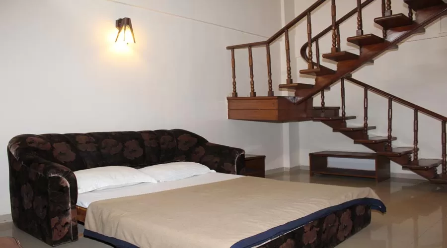 Hotel Rainbow Retreat Resort in lonavala at hotelinkonkan.com